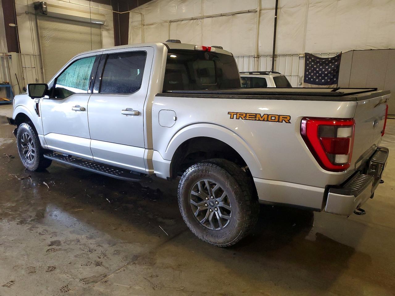 2022 Ford F150 Supercrew - zdjęcie 2