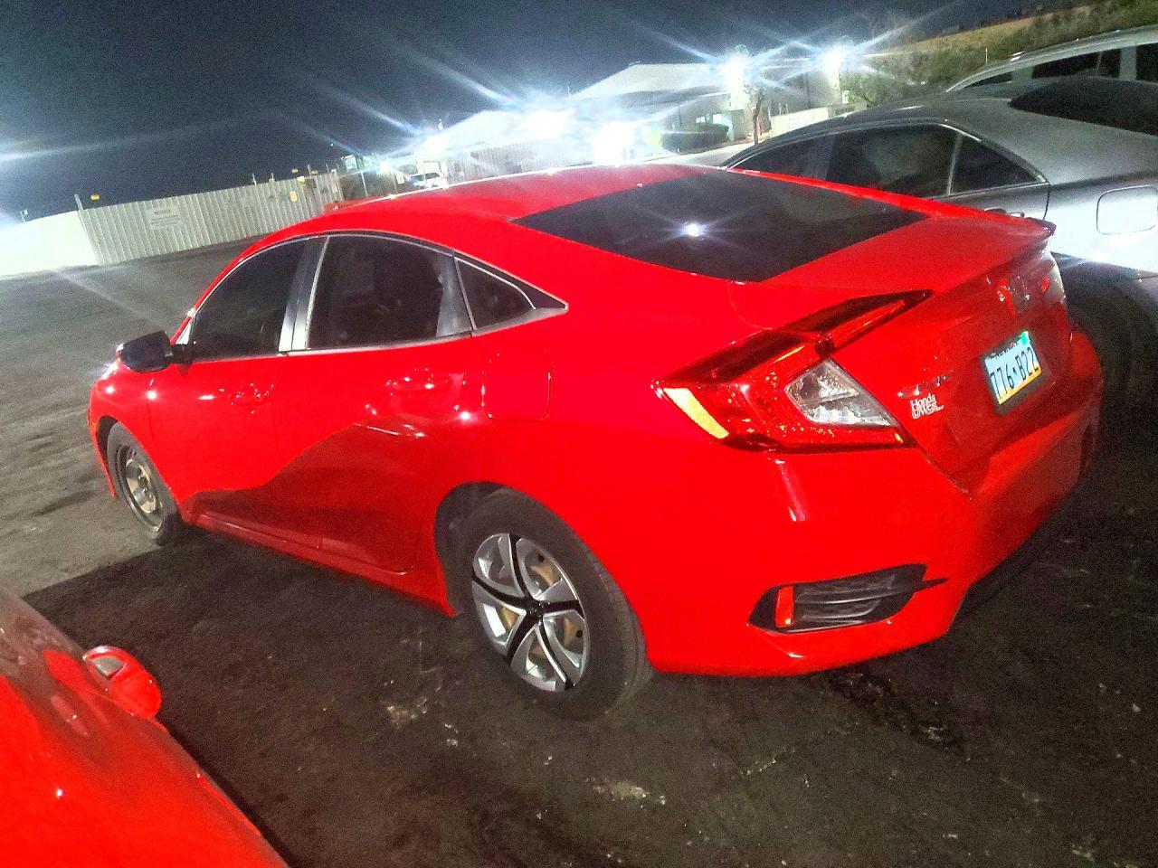 2017 Honda Civic Lx - zdjęcie 2