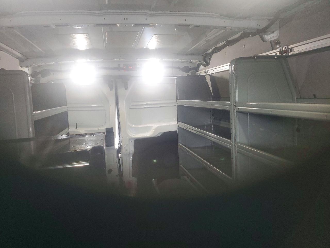 2018 Ford Transit T-250 - zdjęcie 10