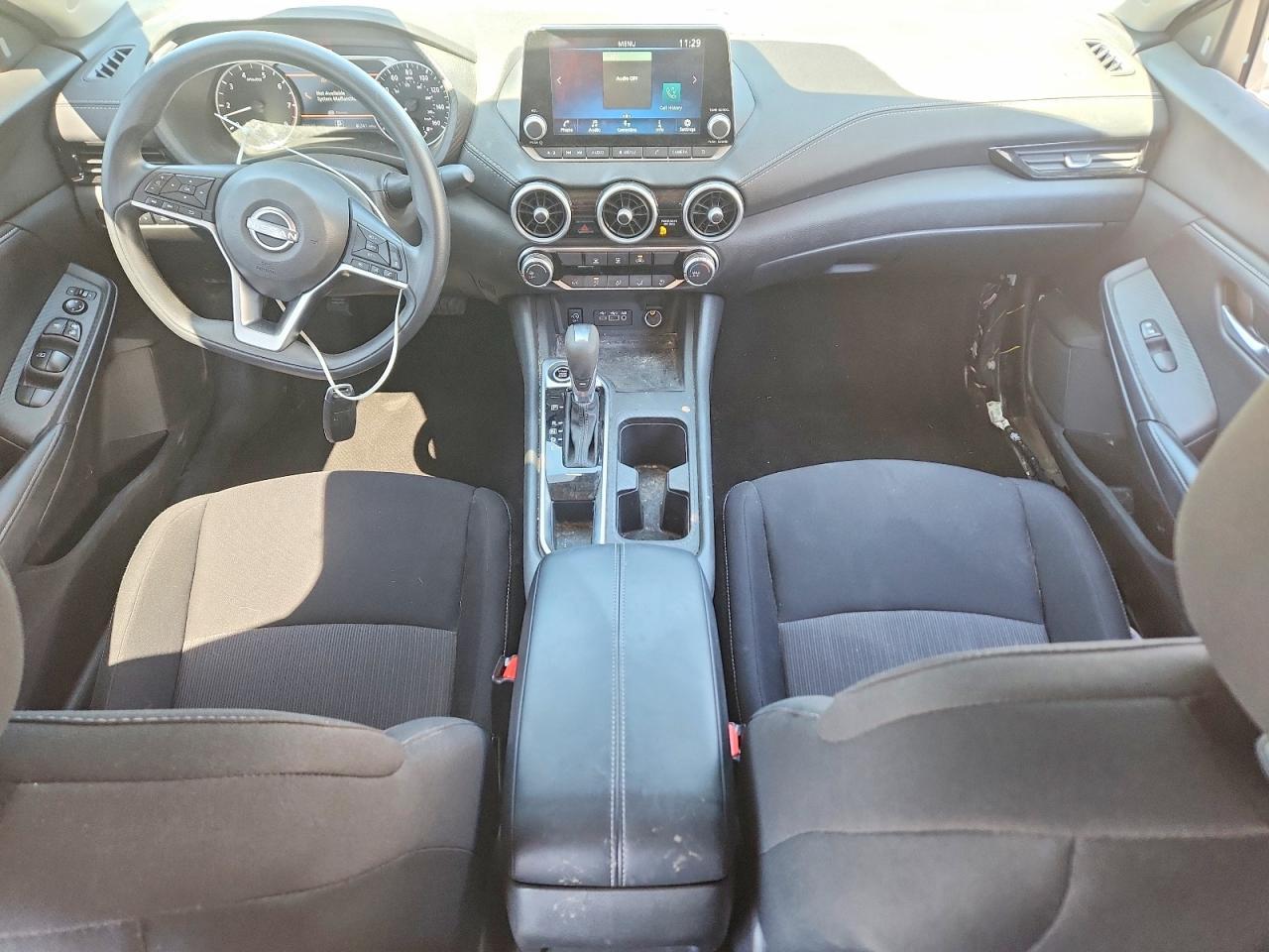 2024 Nissan Sentra Sv - zdjęcie 8
