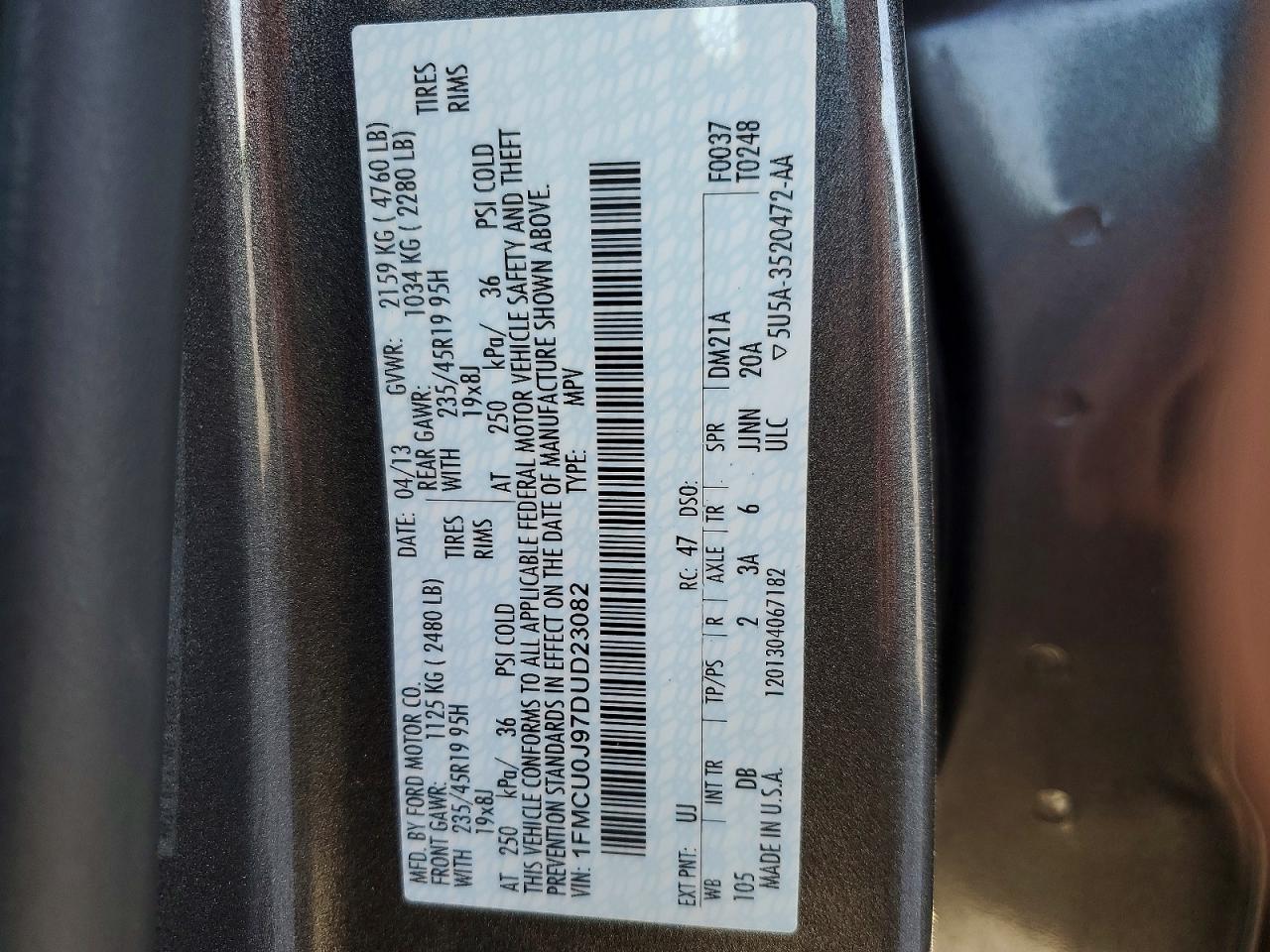 2013 Ford Escape Titanium - zdjęcie 14