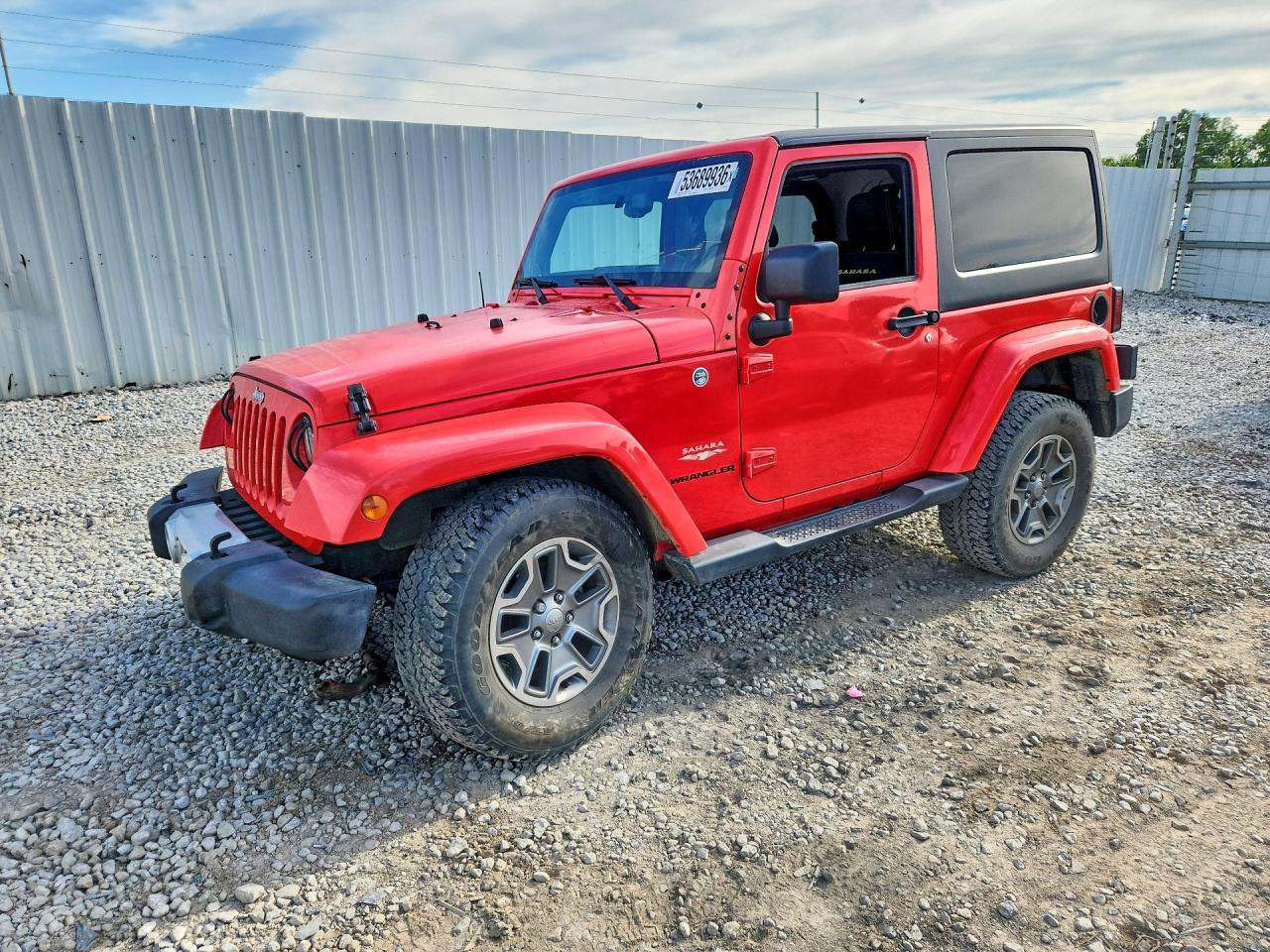 2013 Jeep Wrangler Sahara - zdjęcie główne