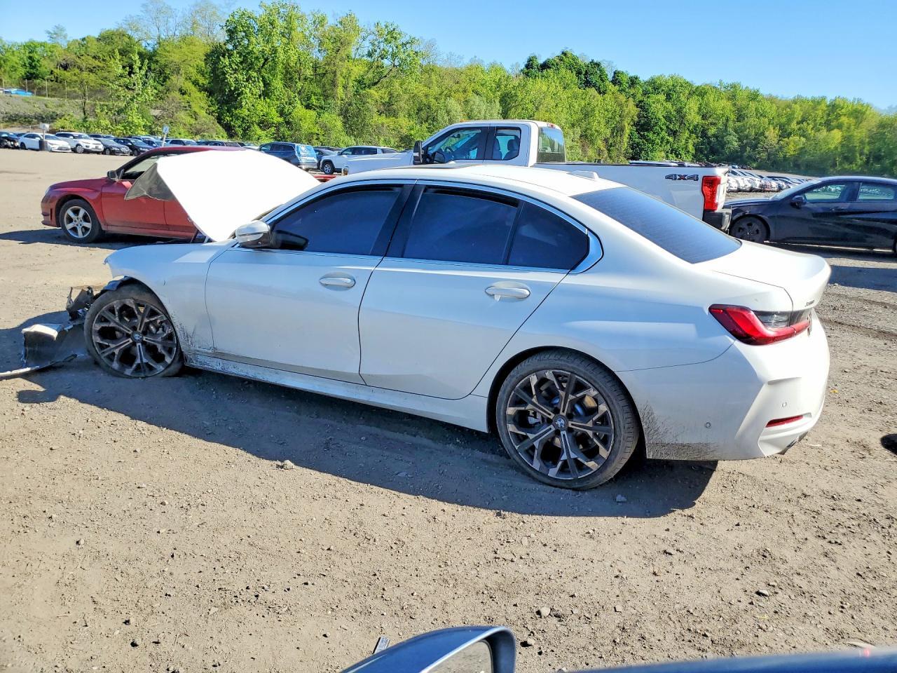 BMW Seria 3 - zdjęcie 2