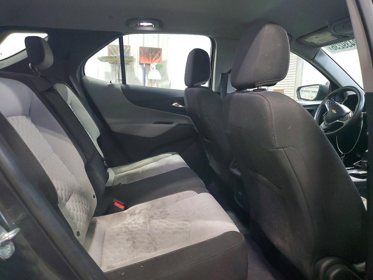 2018 Chevrolet Equinox Ls - zdjęcie 11