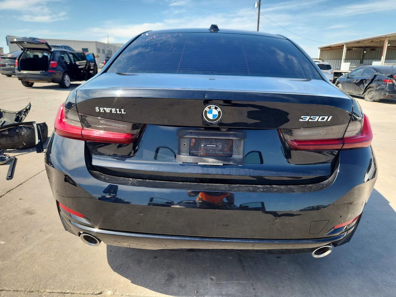 2024 BMW 330I - zdjęcie 6
