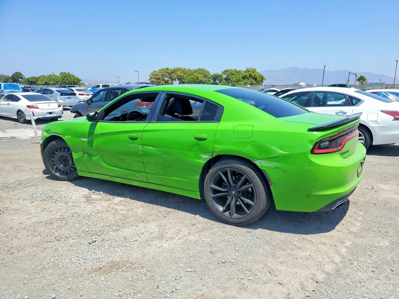 2017 Dodge Charger Se - zdjęcie 2