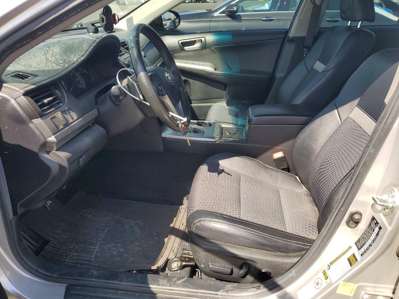 2014 Toyota Camry Se - zdjęcie 7