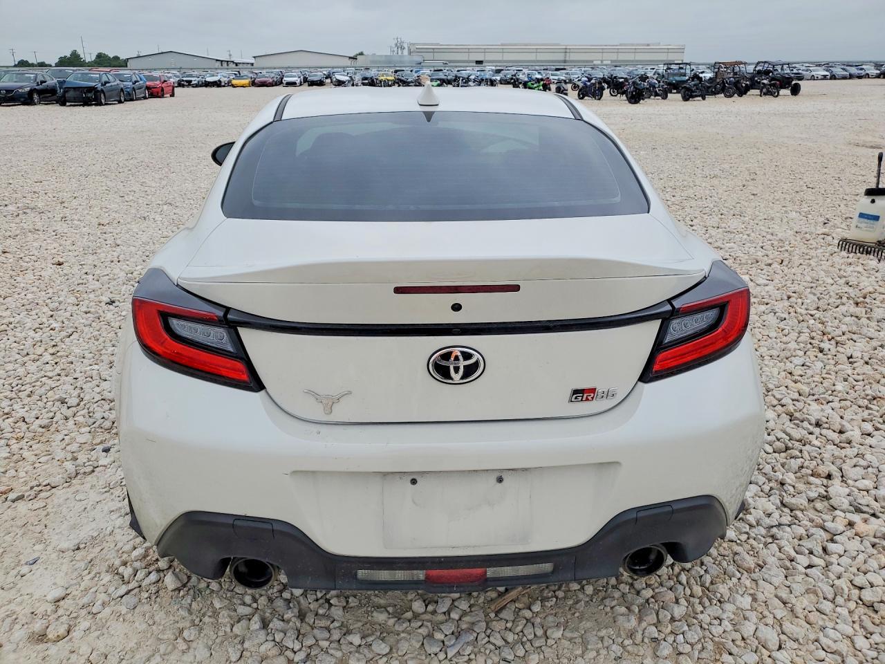 2025 Toyota Gr 86 Premium - zdjęcie 6