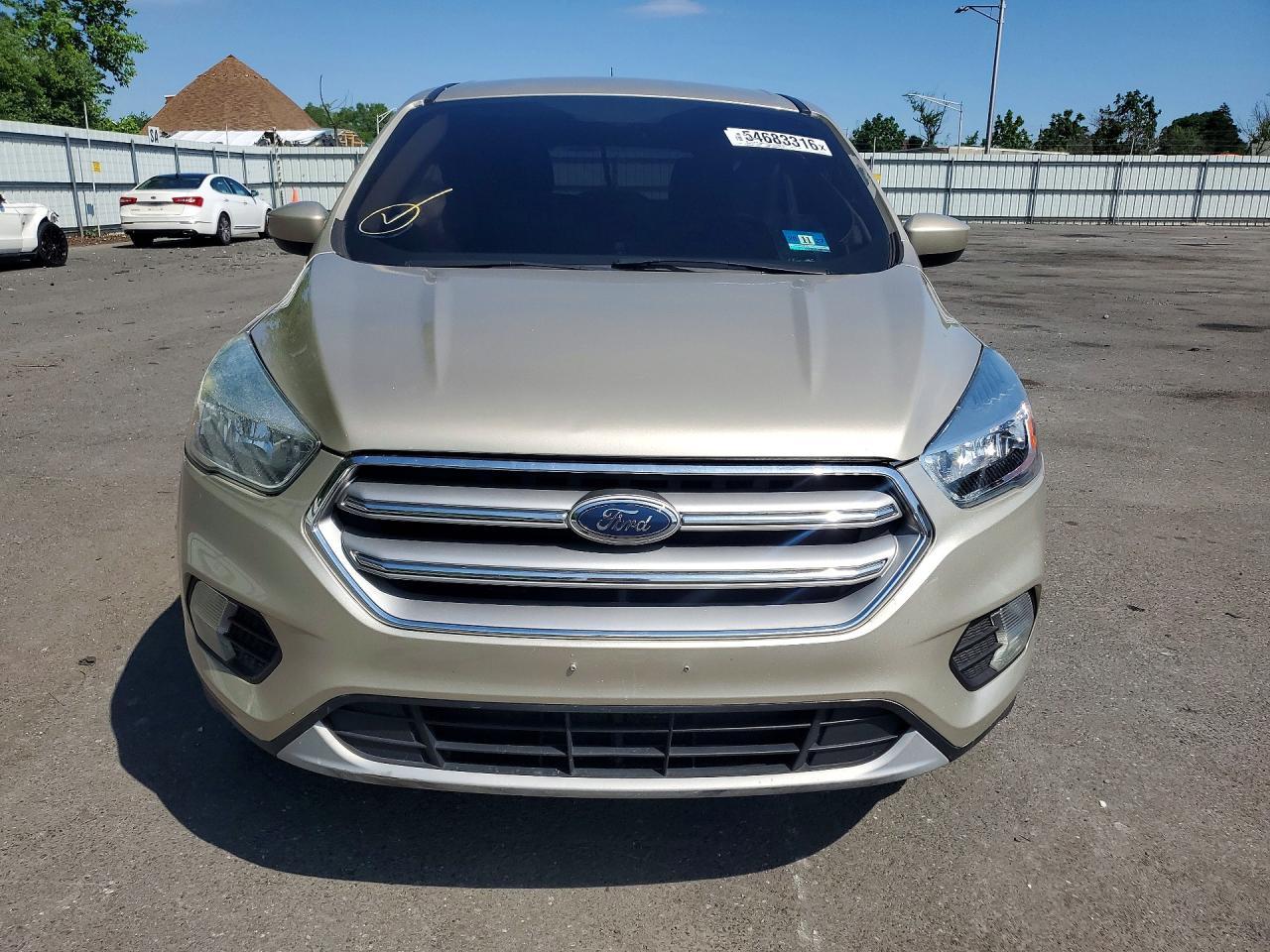 2017 Ford Escape - zdjęcie 5
