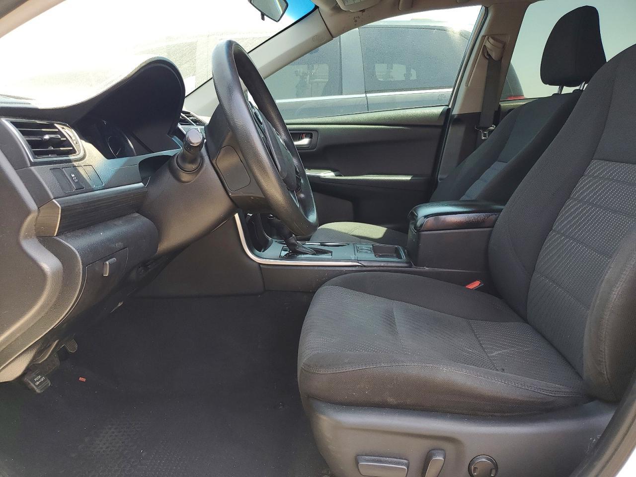 2017 Toyota Camry Hybrid Le - zdjęcie 7