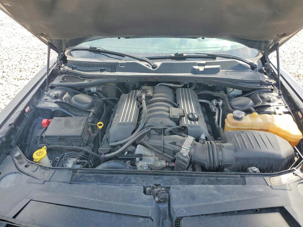 2018 Dodge Challenger R - zdjęcie 11