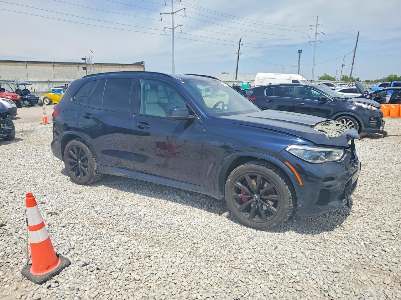 2022 BMW X5 xDrive40I - zdjęcie 4