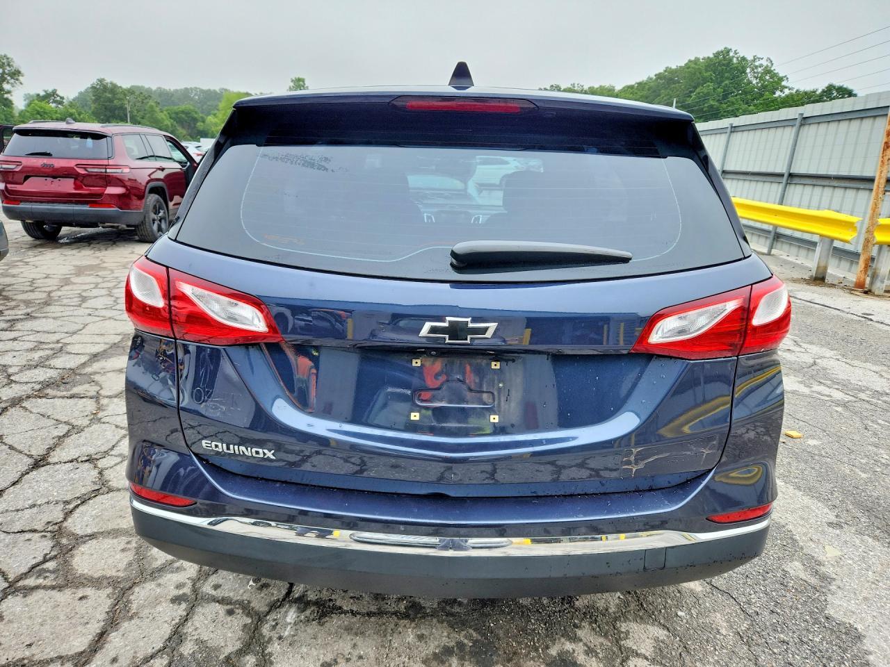 2018 Chevrolet Equinox Ls - zdjęcie 6