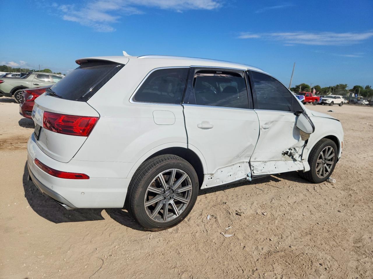 2019 Audi Q7 Premium Plus - zdjęcie 3