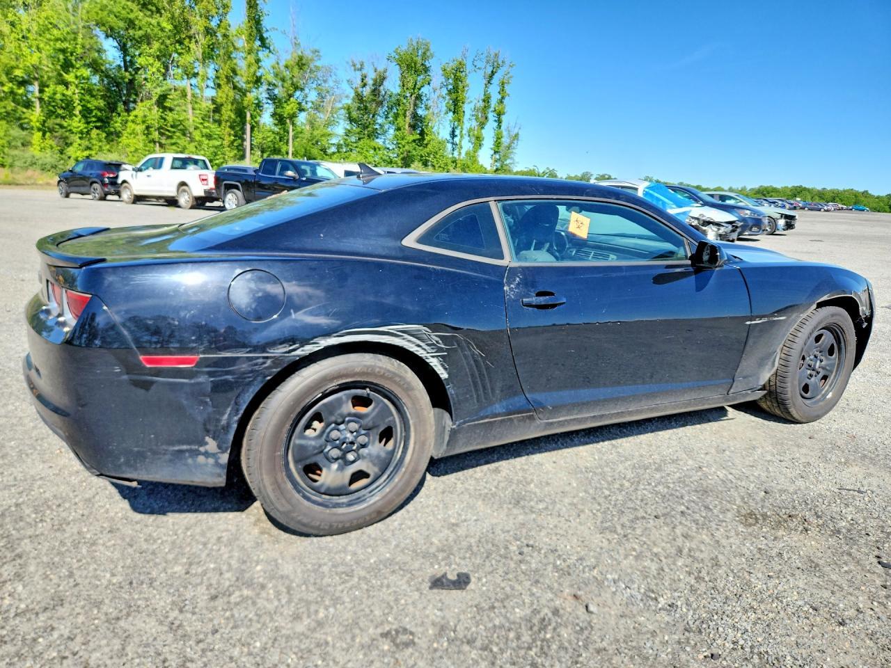2013 Chevrolet Camaro Ls - zdjęcie 3