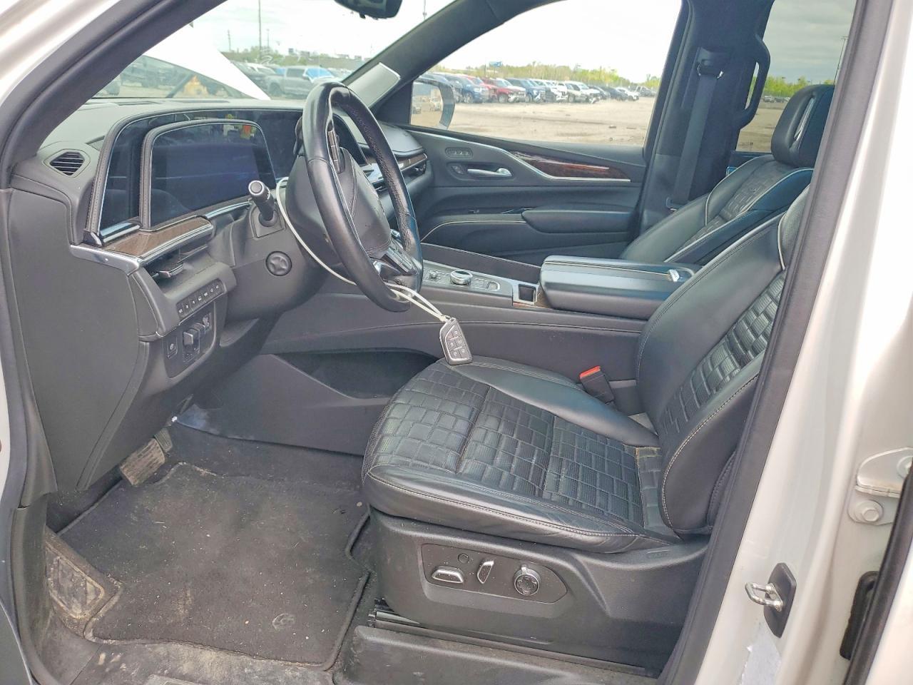2021 Cadillac Escalade Sport Platinum - zdjęcie 7