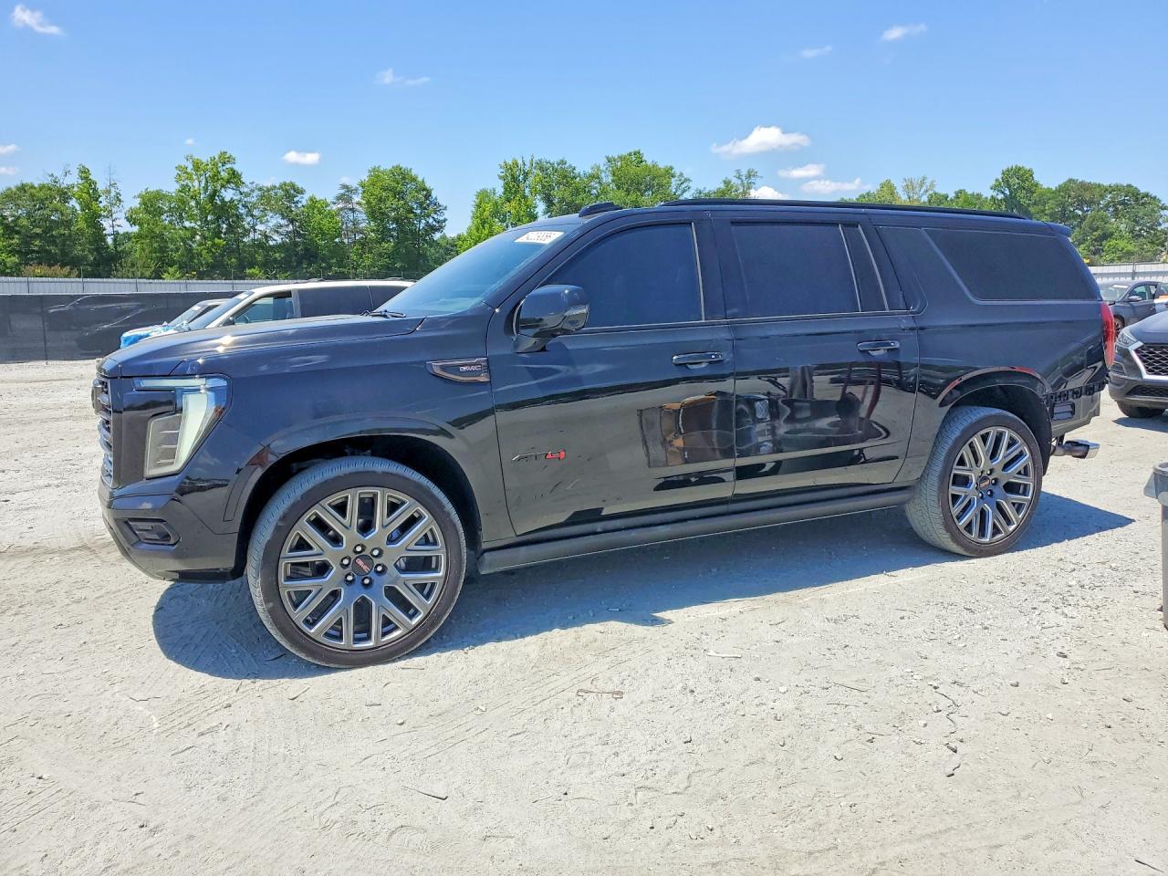 2025 GMC Yukon Xl At4 Ultimate - zdjęcie główne