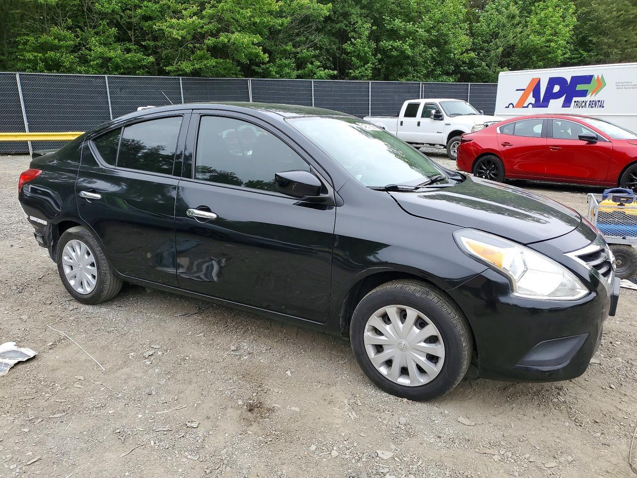 2019 Nissan Versa - zdjęcie 4
