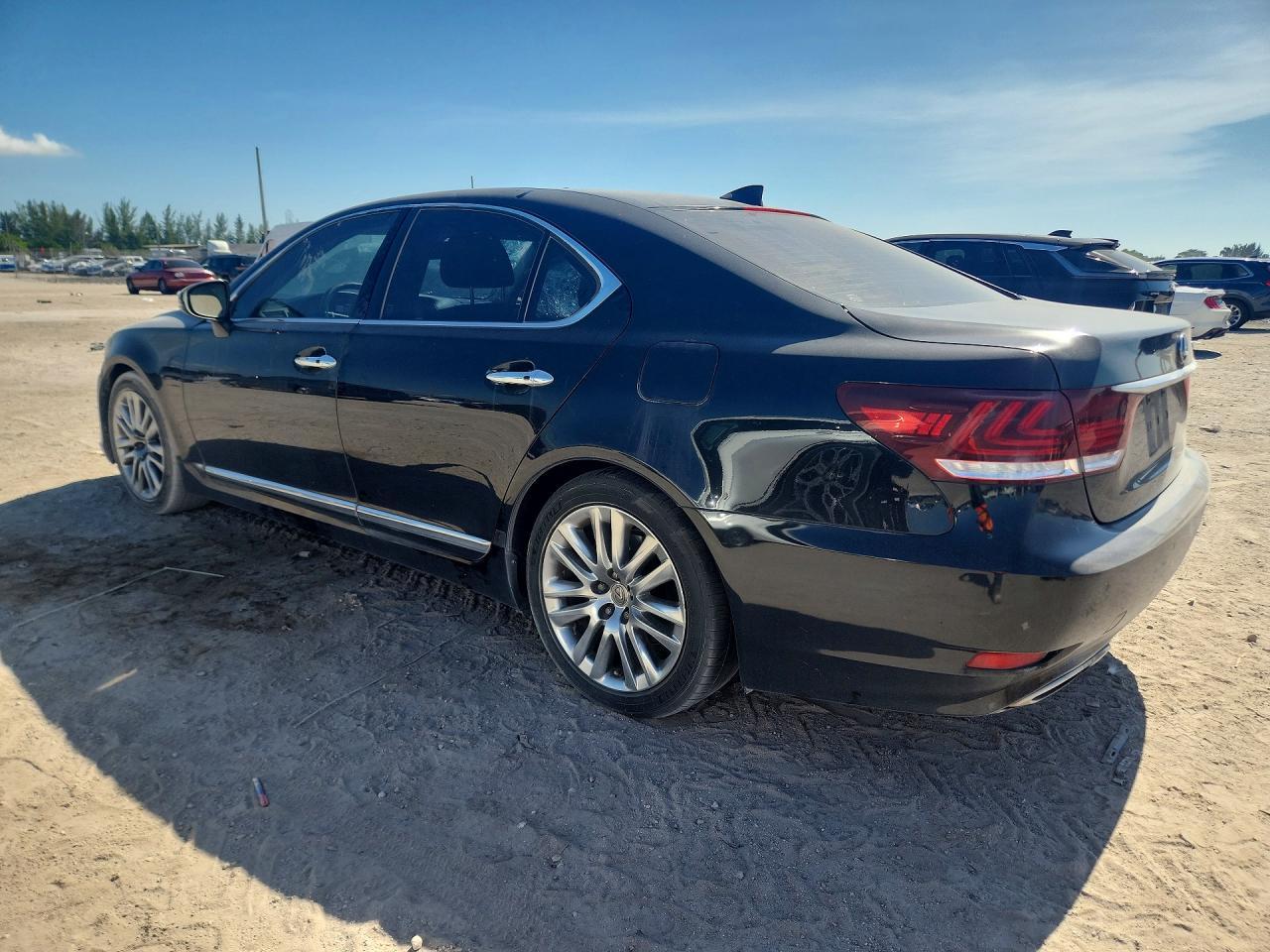 2017 Lexus Ls 460 - zdjęcie 2
