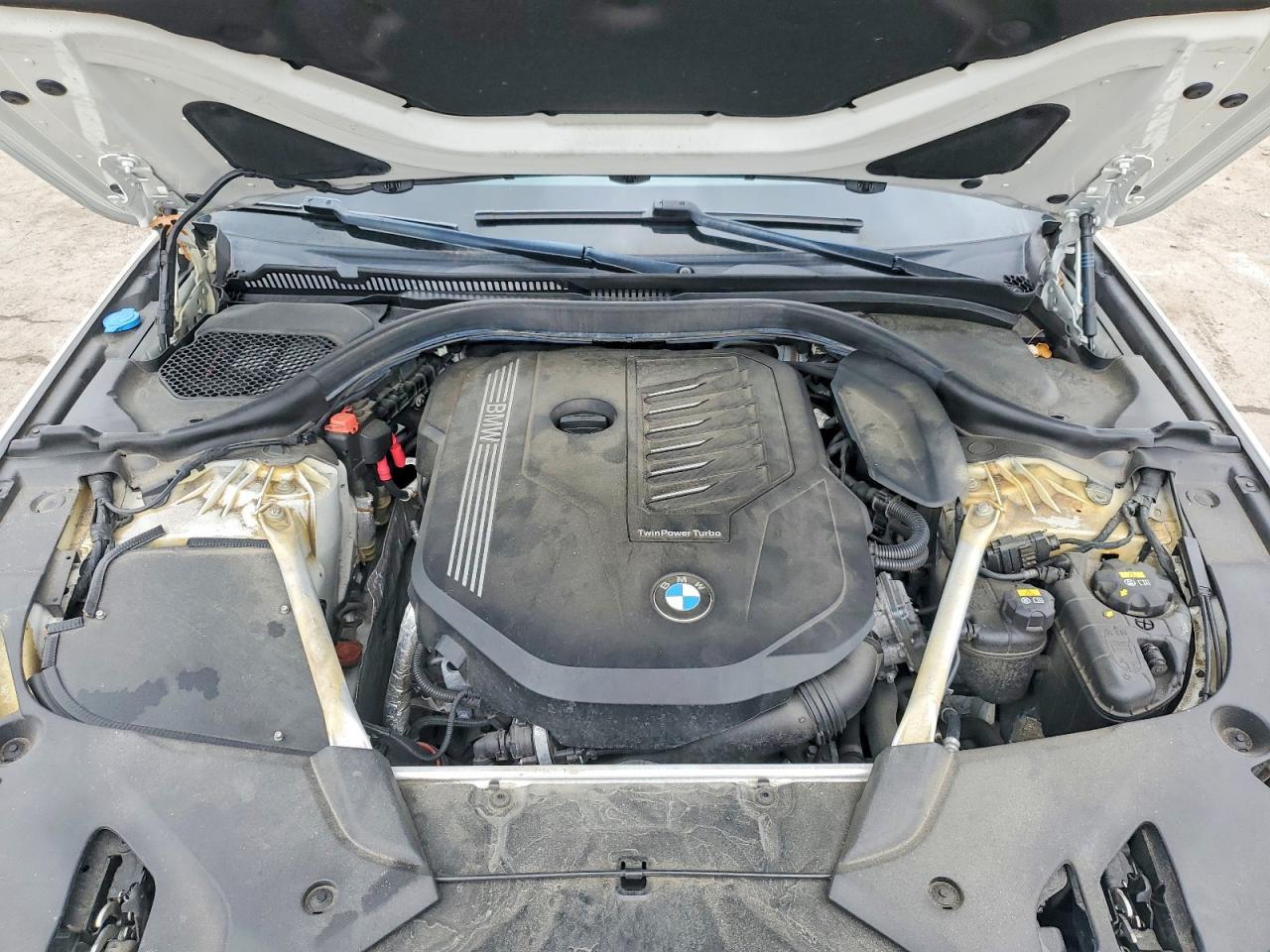 2020 BMW 540 Xi - zdjęcie 11