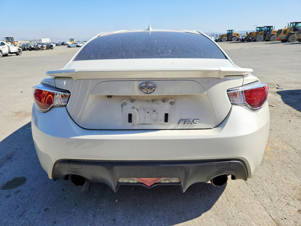 2016 Toyota Scion - zdjęcie 6
