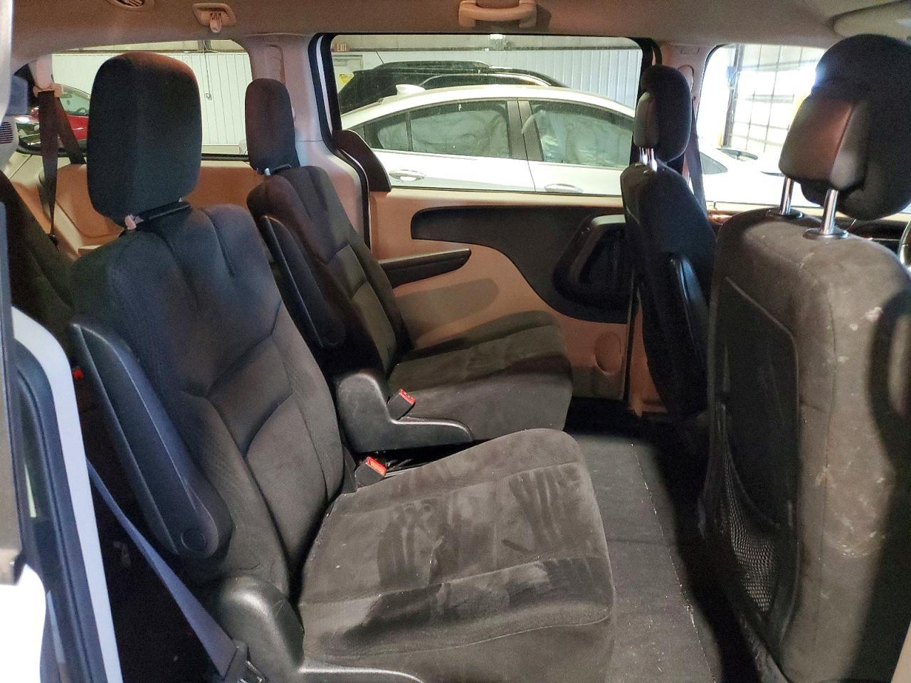 2016 Dodge Grand Caravan Se - zdjęcie 11