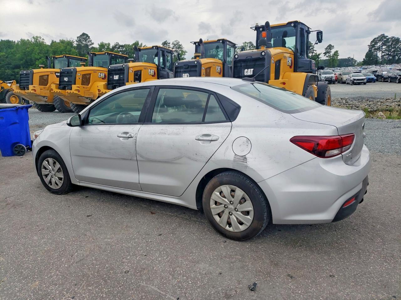 2020 Kia Rio S - zdjęcie 2