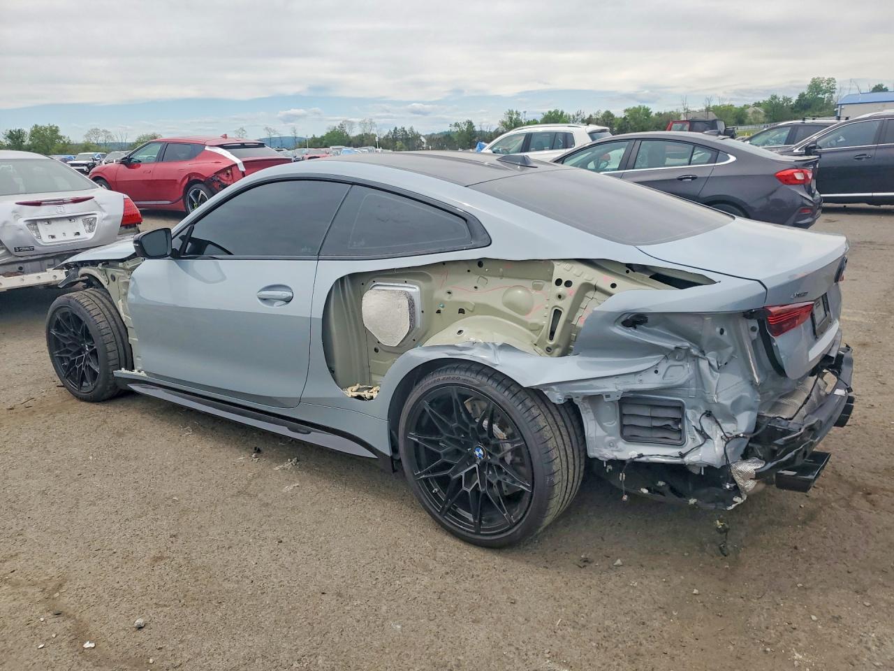2026 BMW M4 Competition - zdjęcie 2