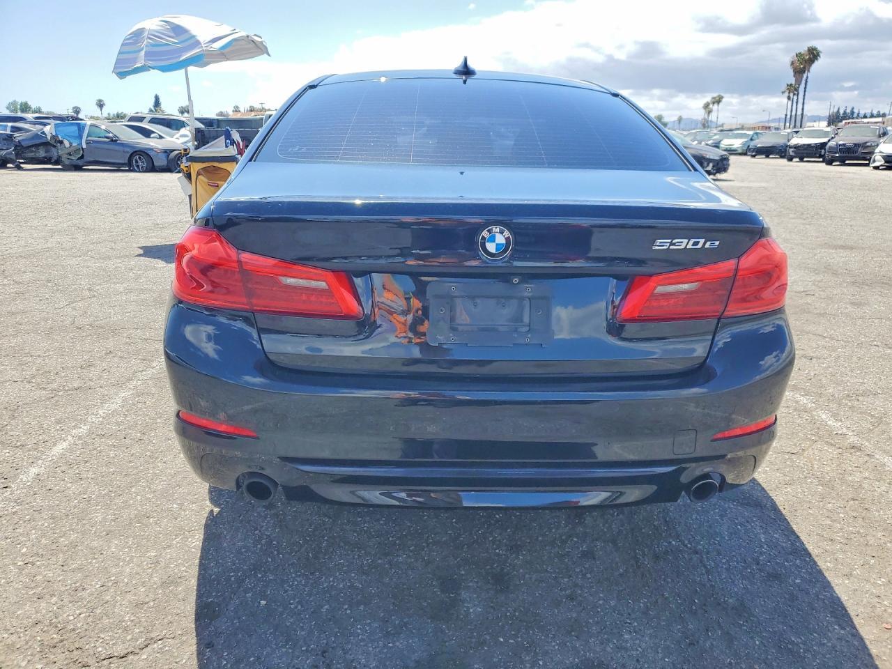 2019 BMW 530E - zdjęcie 6