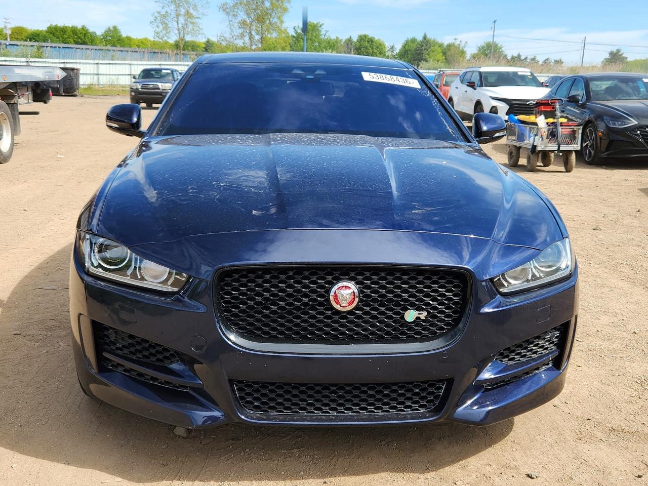 2017 Jaguar Xe R - Sport - zdjęcie 5