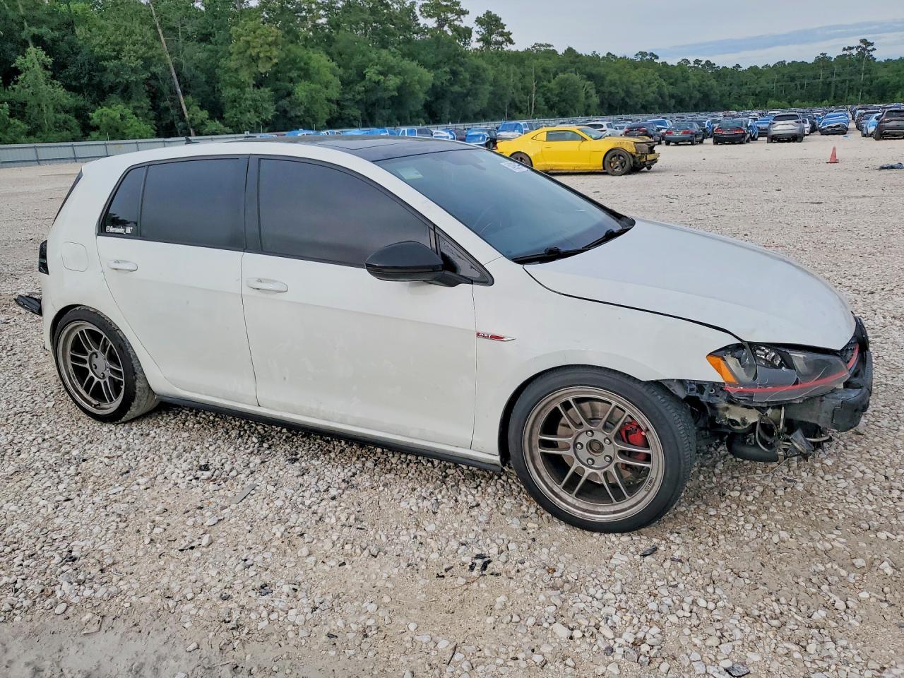 2015 Volkswagen Gti - zdjęcie 4