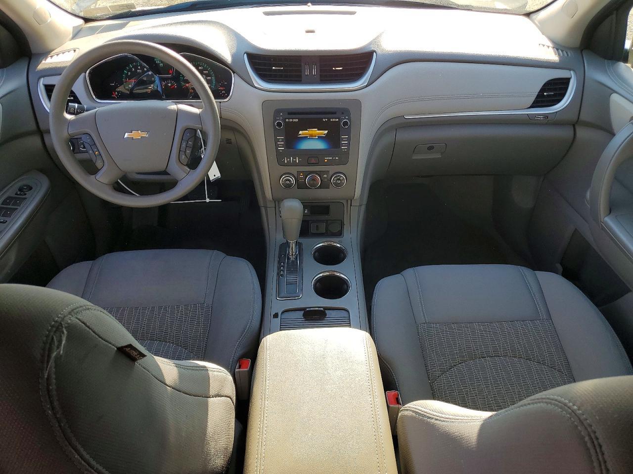2016 Chevrolet Traverse Ls - zdjęcie 8