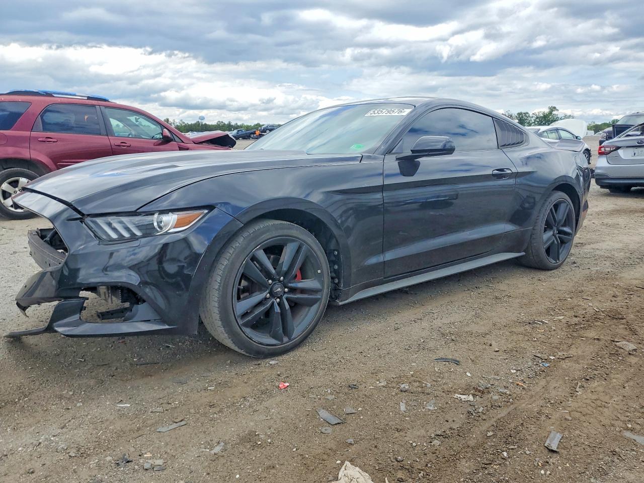 2016 Ford Mustang - zdjęcie główne