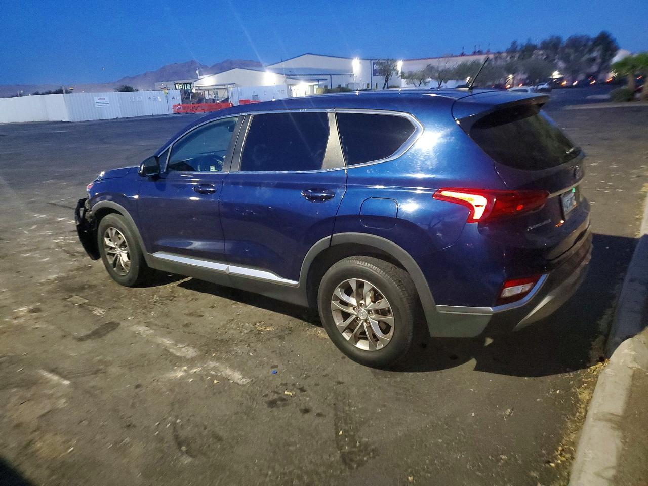 2019 Hyundai Santa Fe Se - zdjęcie 2