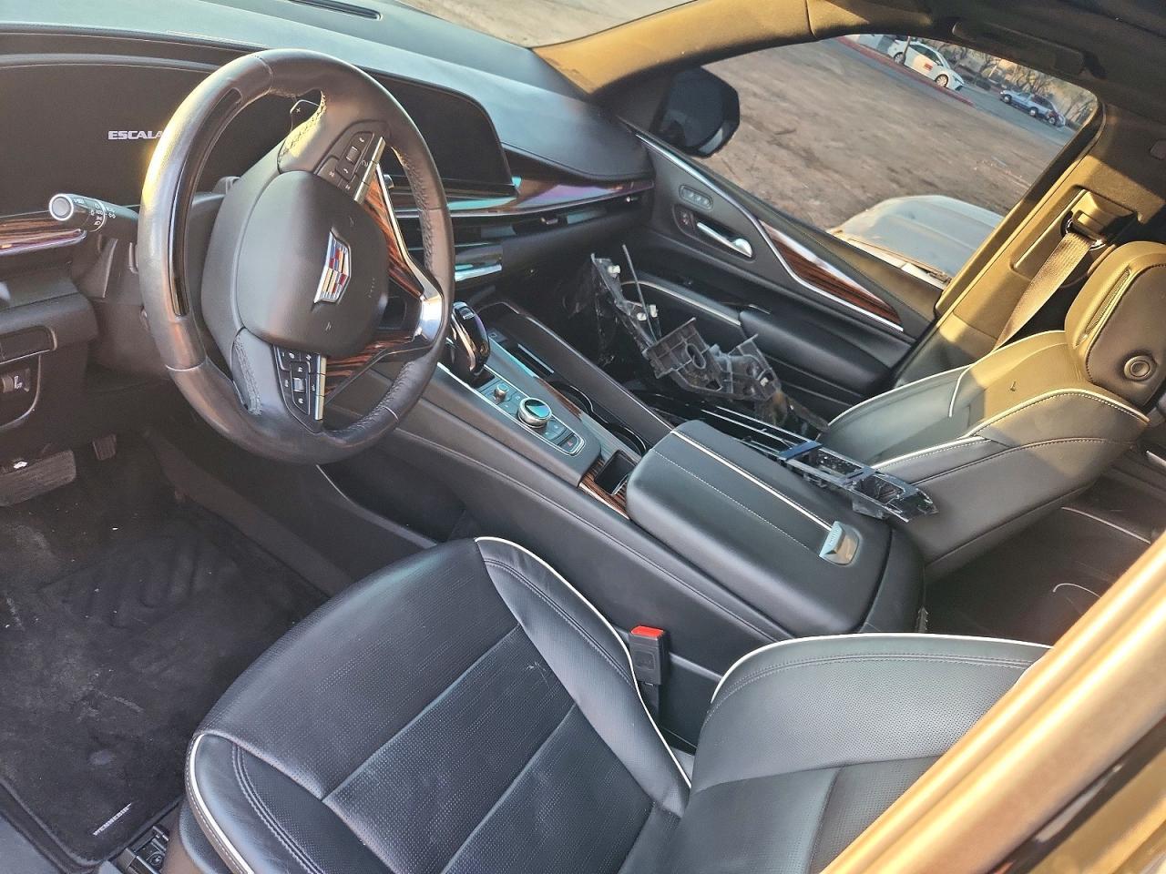 2024 Cadillac Escalade Premium Luxury - zdjęcie 8
