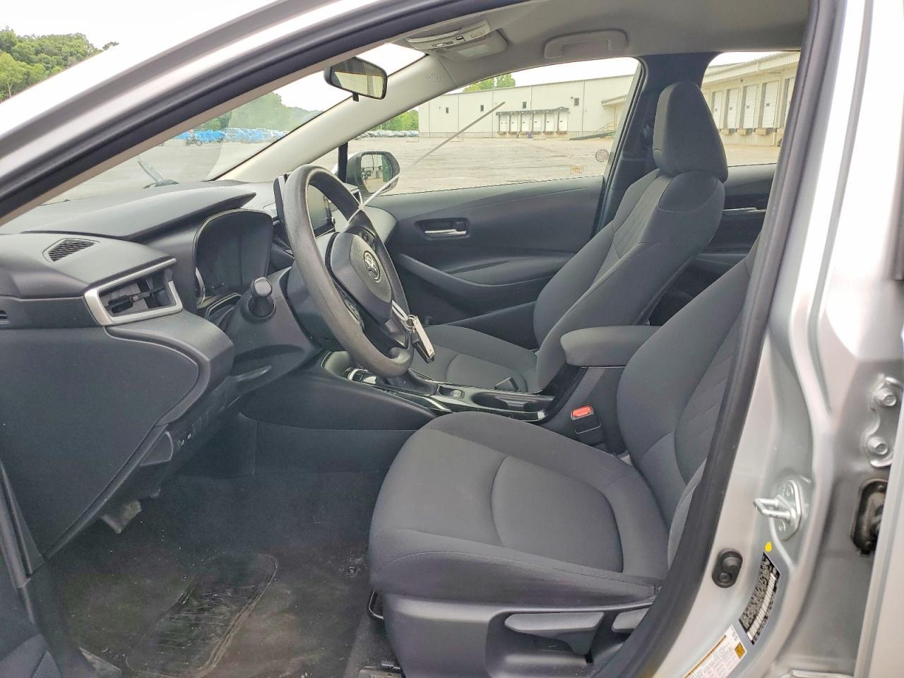 2020 Toyota Corolla Le - zdjęcie 7