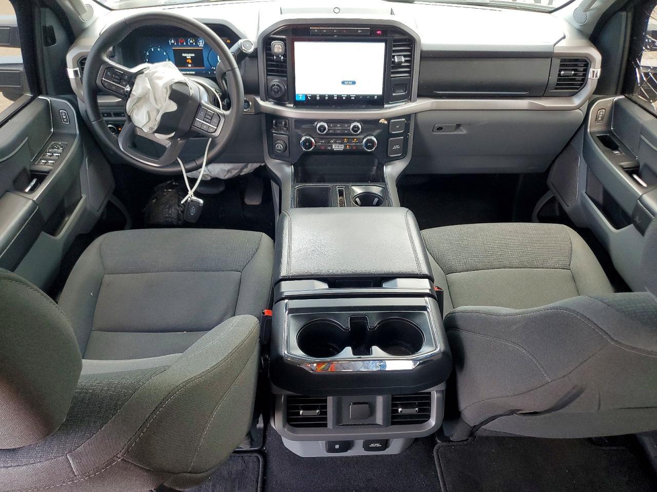 2024 Ford F150 Xlt - zdjęcie 8