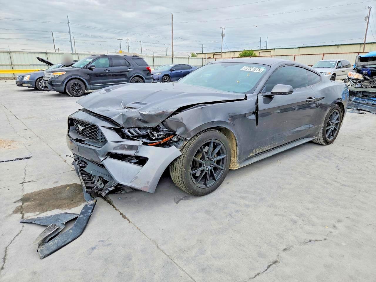 2018 Ford Mustang - zdjęcie główne
