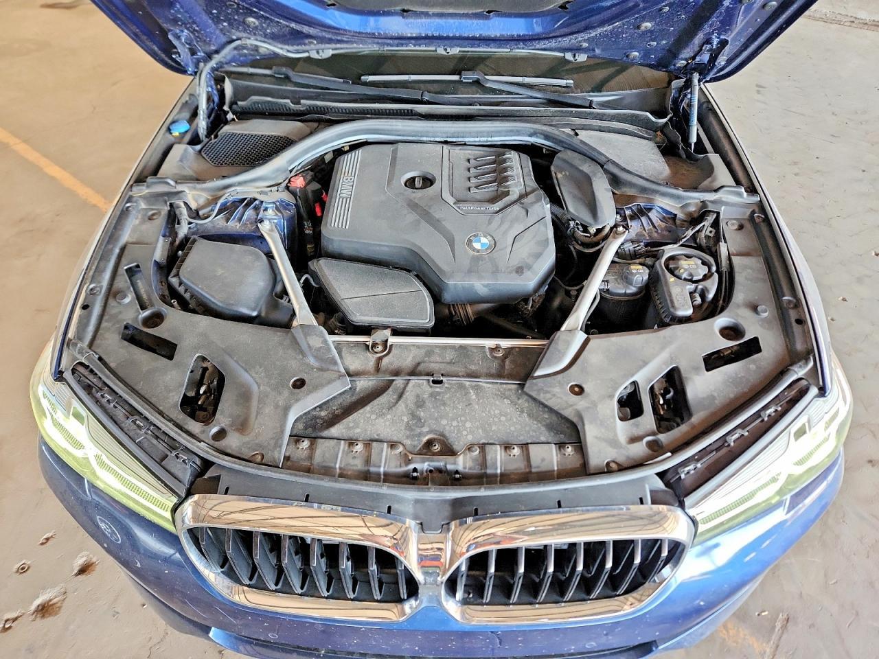2022 BMW 530 I - zdjęcie 11