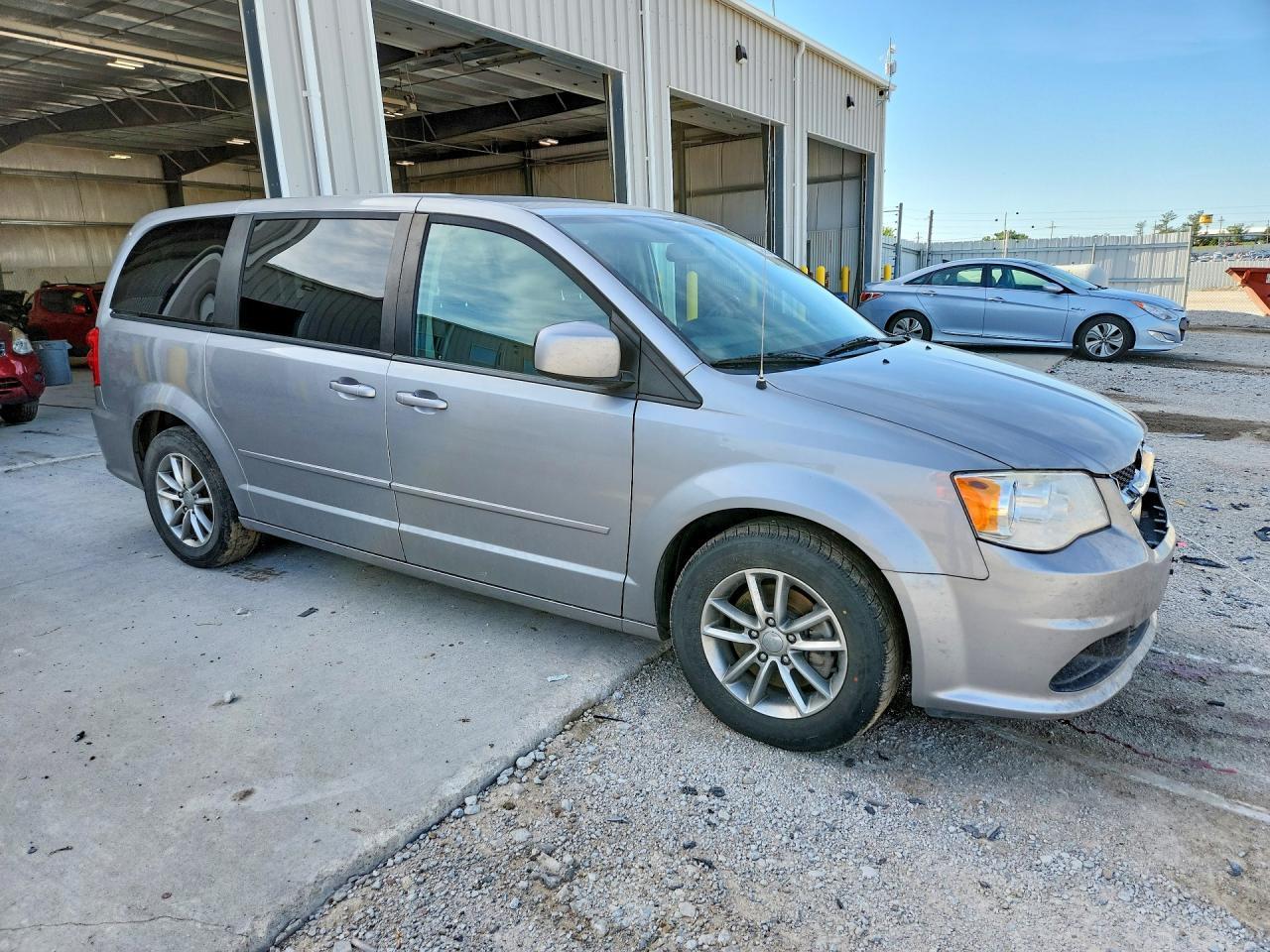 2016 Dodge Grand Caravan Se - zdjęcie 4