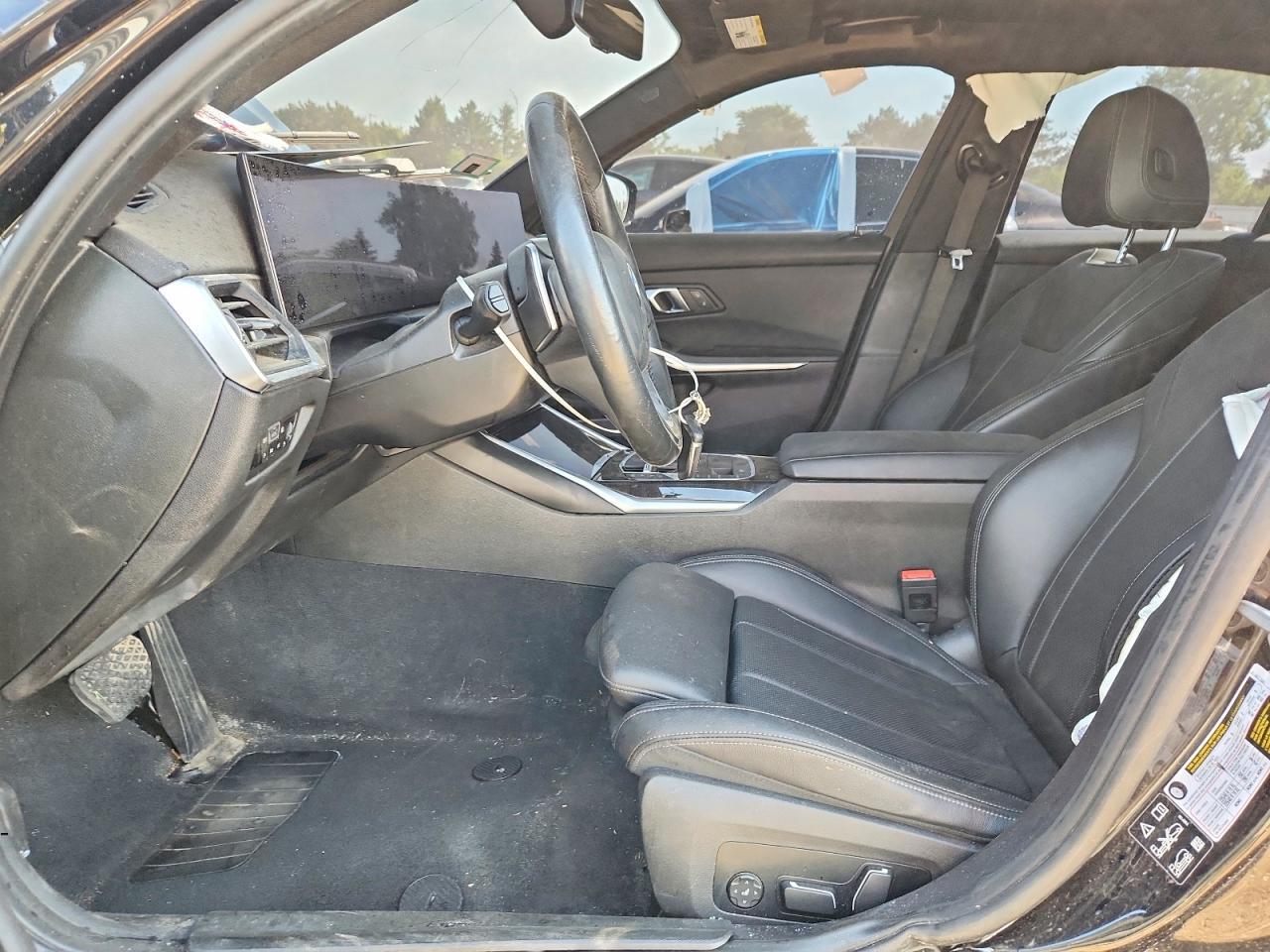 2024 BMW Seria 3 330i - zdjęcie 7