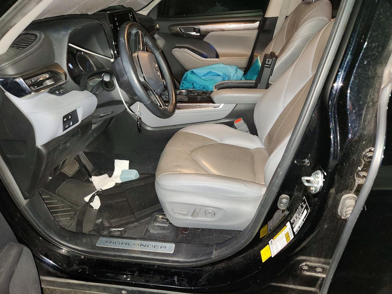 2021 Toyota Highlander Hybrid Limited - zdjęcie 7