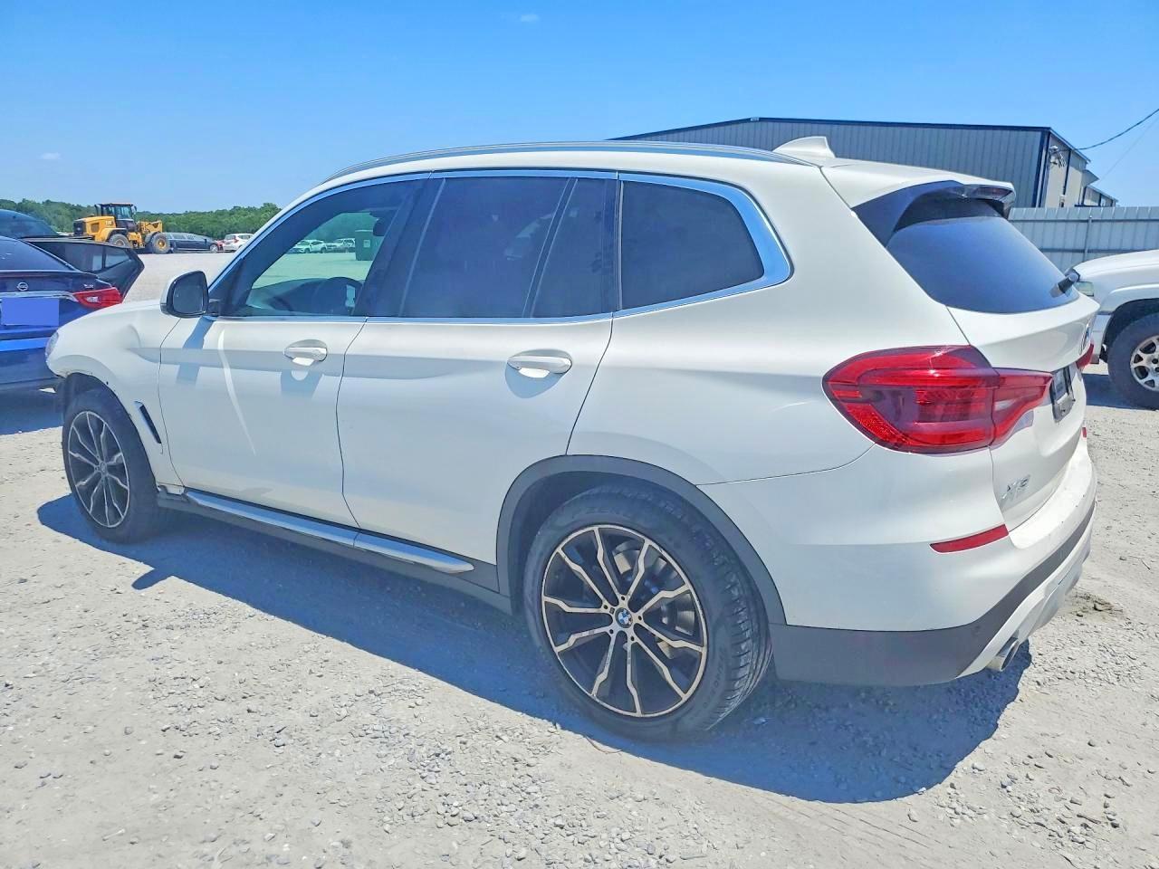 2021 BMW X3 Sdrive30I - zdjęcie 2