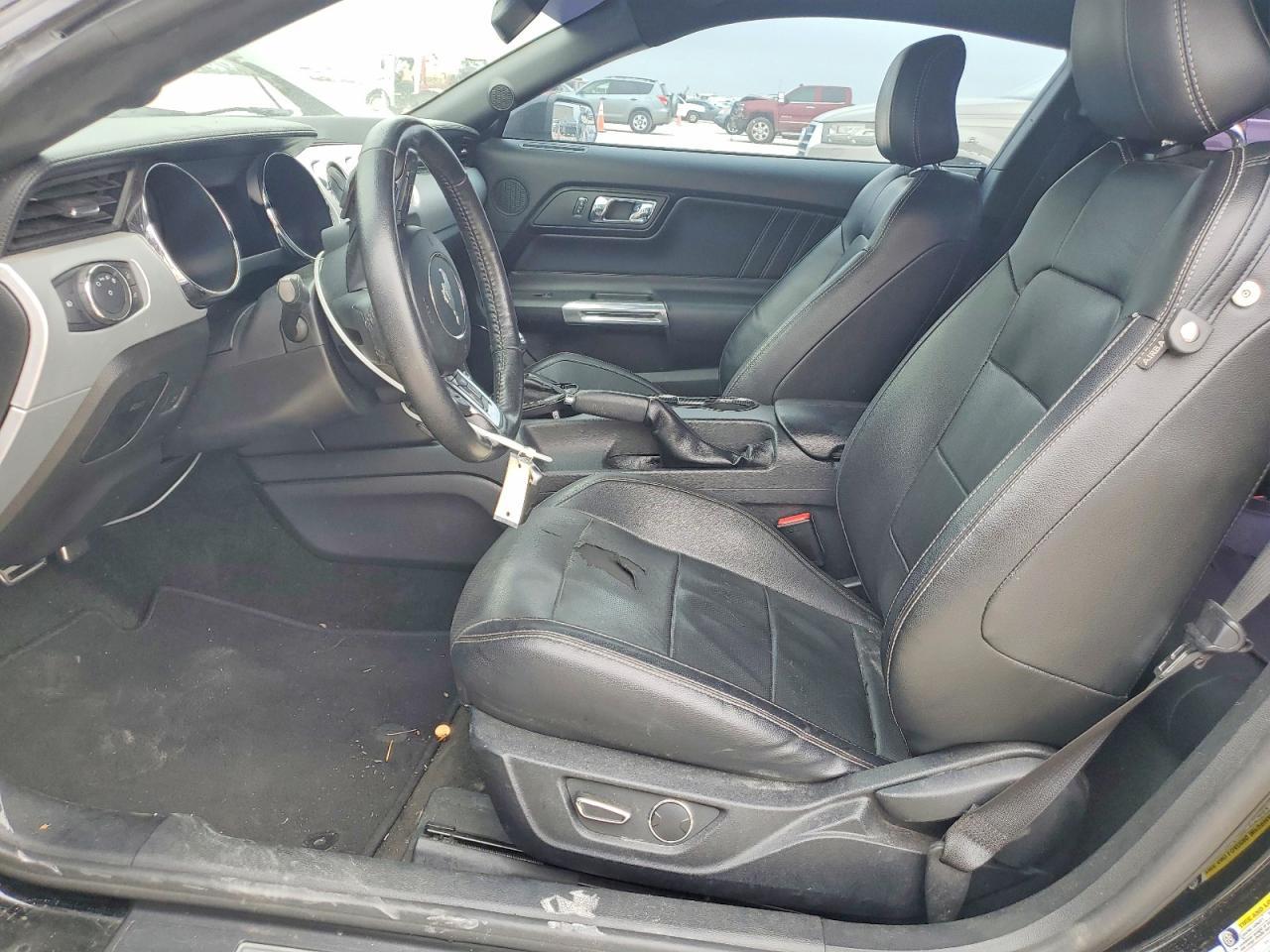 2017 Ford Mustang Gt - zdjęcie 7
