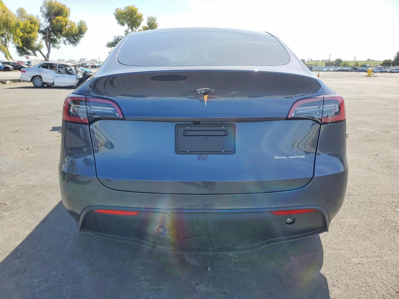 2023 Tesla Model Y - zdjęcie 6