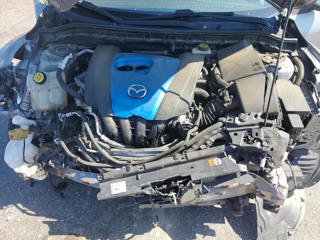 2013 Mazda 3 I - zdjęcie 11