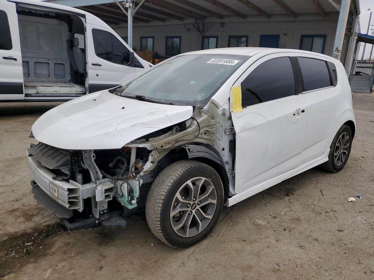 2018 Chevrolet Sonic Lt - zdjęcie główne