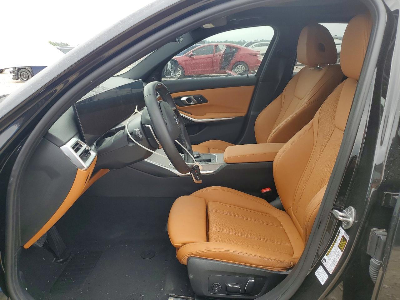 2025 BMW 330I - zdjęcie 7