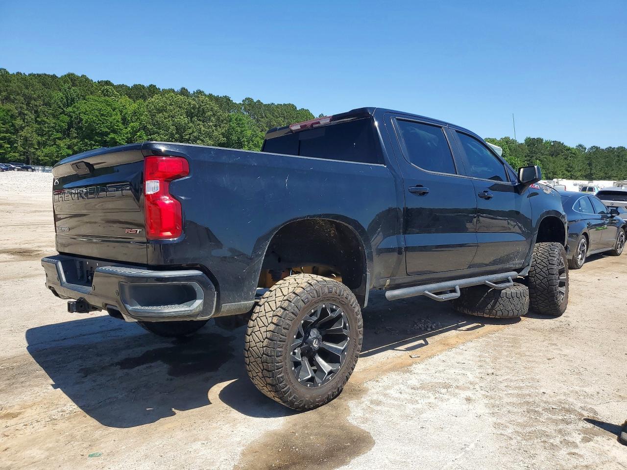 2020 Chevrolet Silverado K1500 Rst - zdjęcie 3
