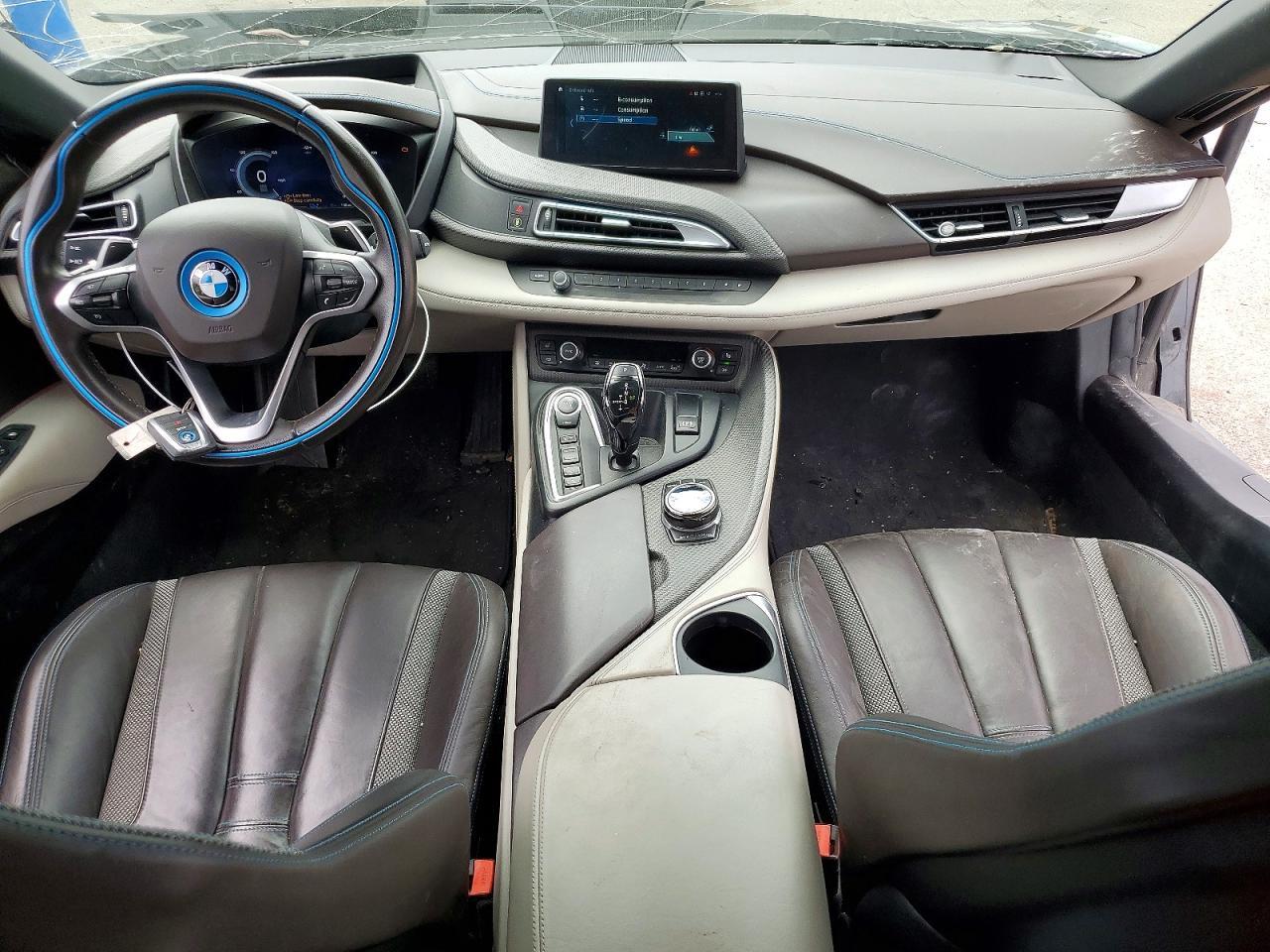 2020 BMW I8 - zdjęcie 8